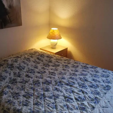 Villa Pavillon De Avec Jardin Et Place De Parking - 5reg21 Saint-Cyprien (Pyrenees-Orientales)